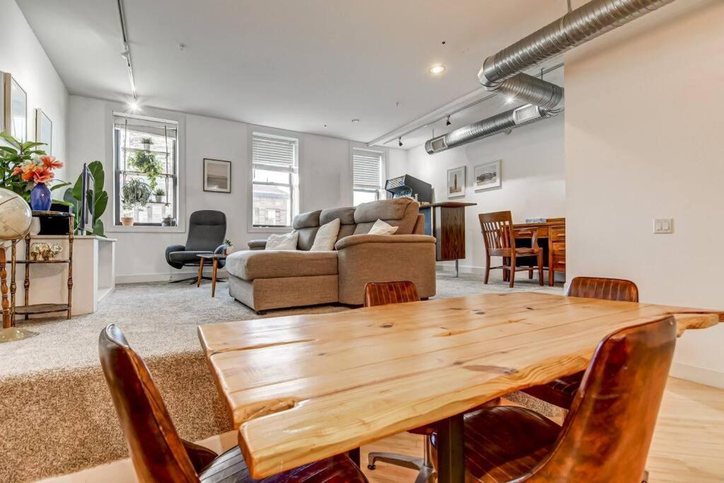 Lovely 2-Bedroom Unit In Springfield Exterior foto